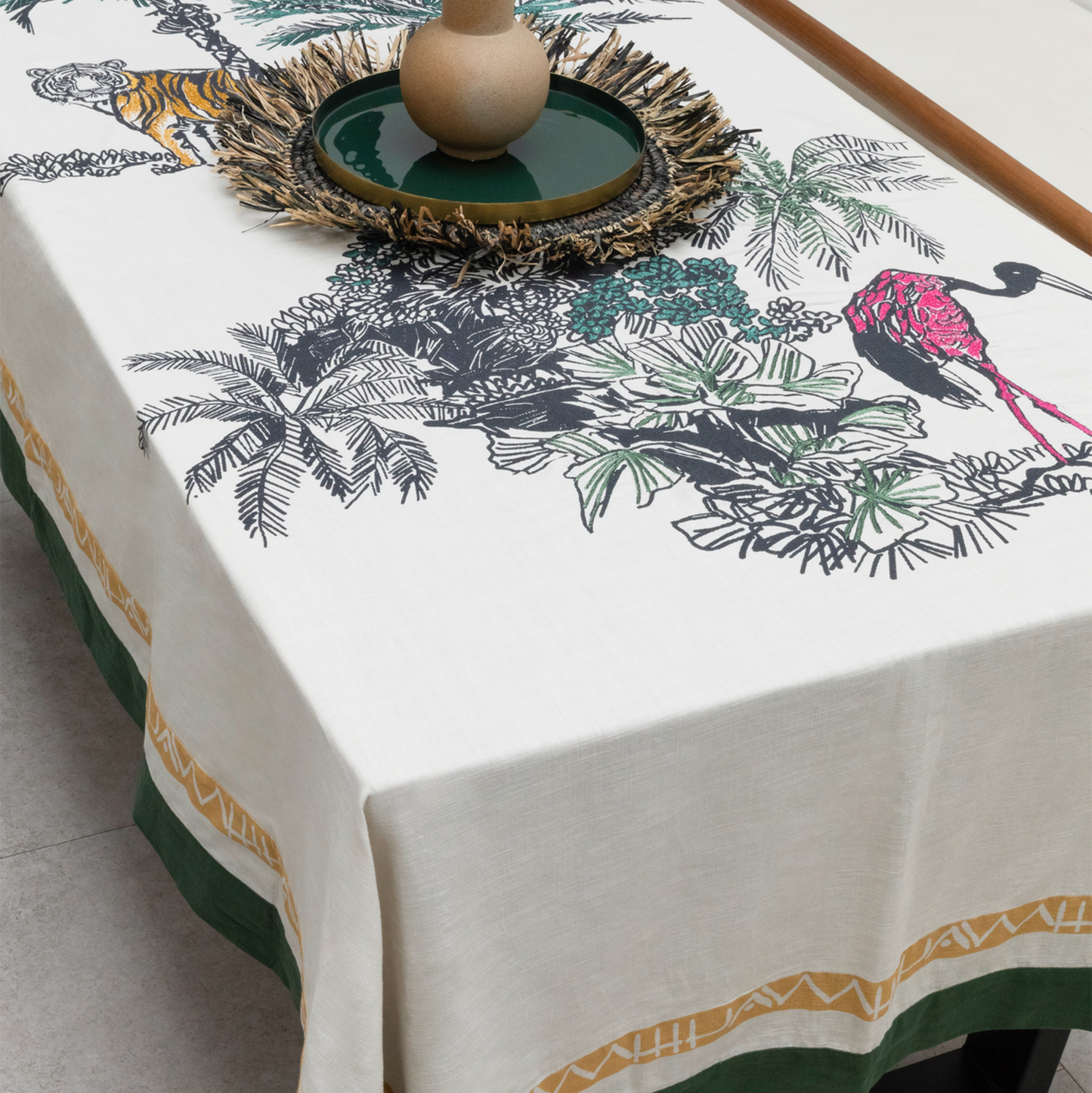 The Terre Noire Tablescape Bundle for Eight