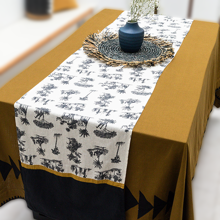 Table Cloths & Table Runners