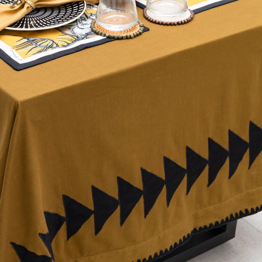 The Blade Spear Table Cloth