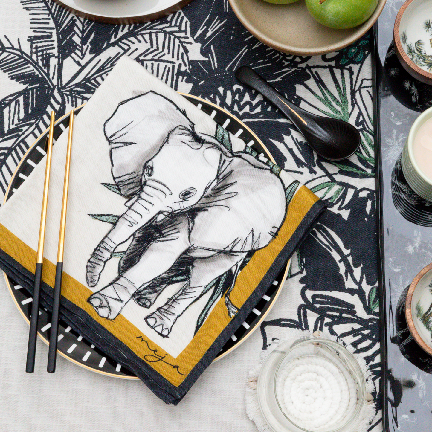 The Show Of Safari Animal Napkins - Set of 2
